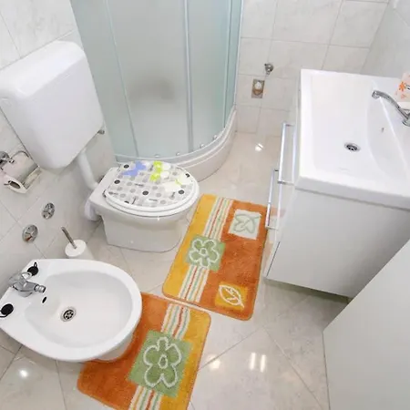 Luxury Ana With Private Pool And Sea View Kaštela