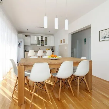 Luxury Ana With Private Pool And Sea View Vila