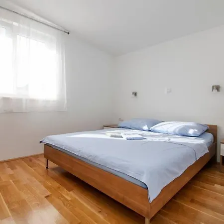 Vila Luxury Ana With Private Pool And Sea View